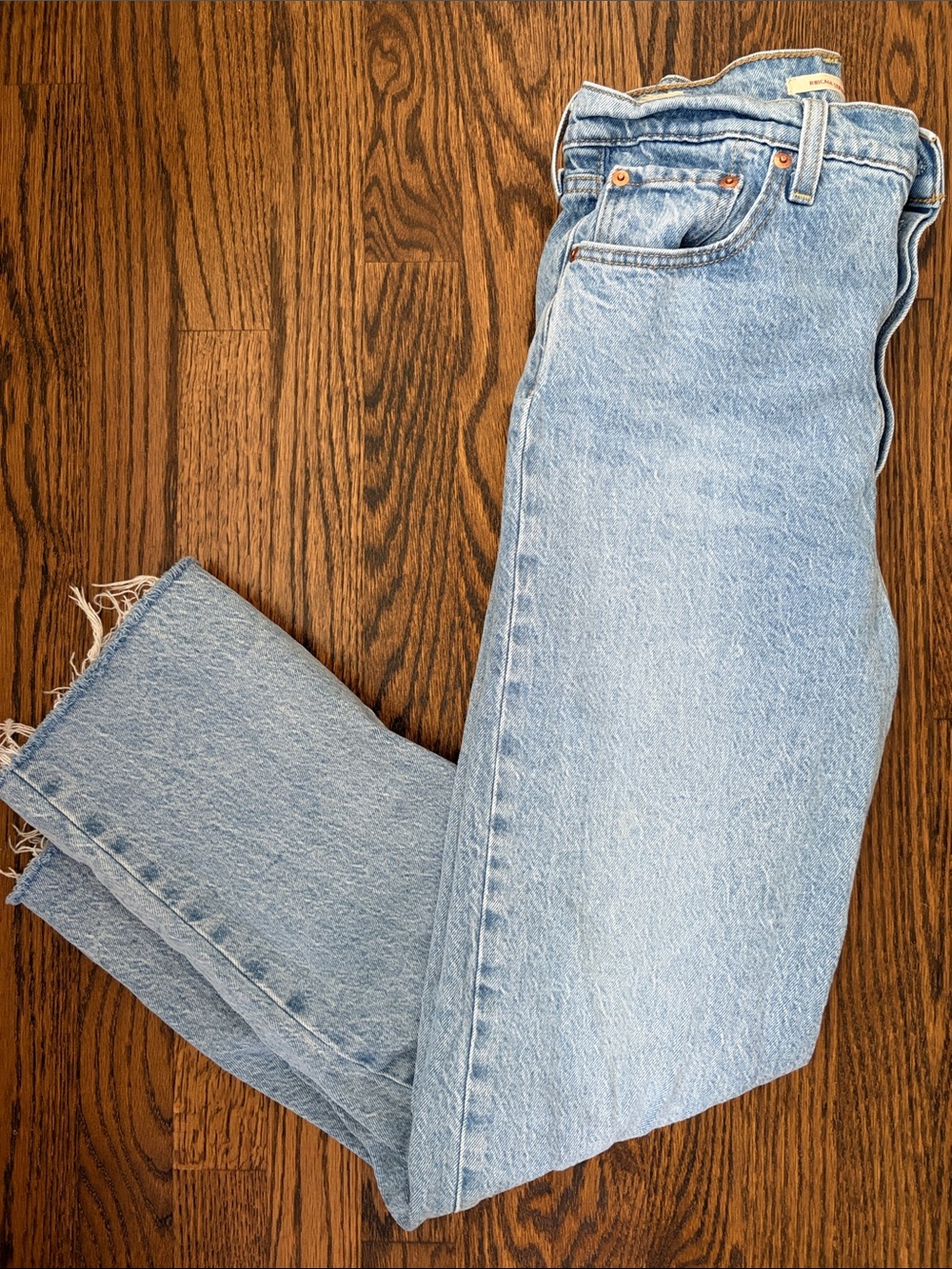 Levi’s rib cage straight jeans